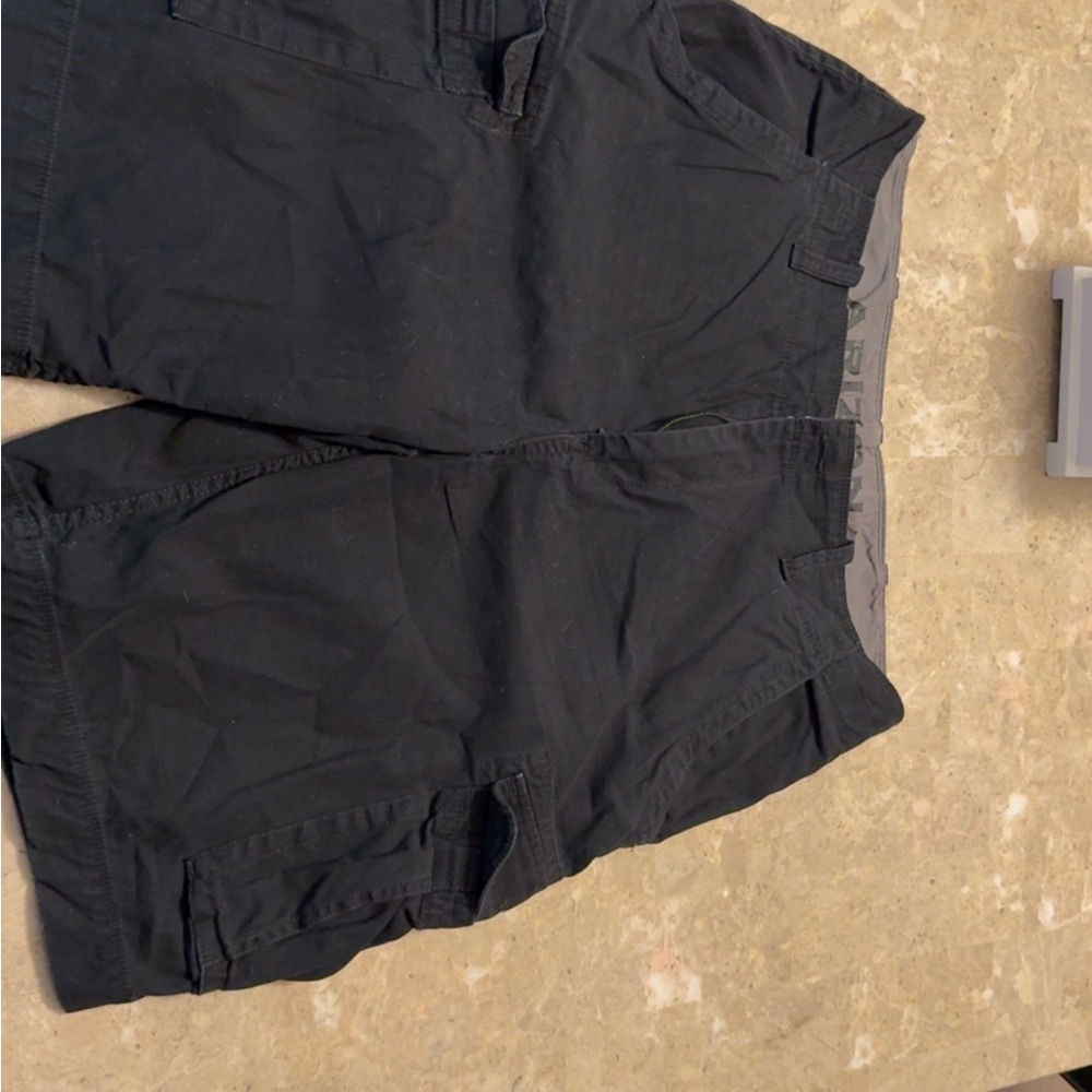 Arizona Jean Company Dark Cargo Shorts
